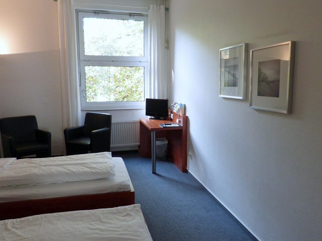 Cjd Bonn Castell Otel Oda fotoğraf
