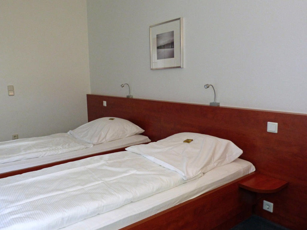 Cjd Bonn Castell Otel Oda fotoğraf